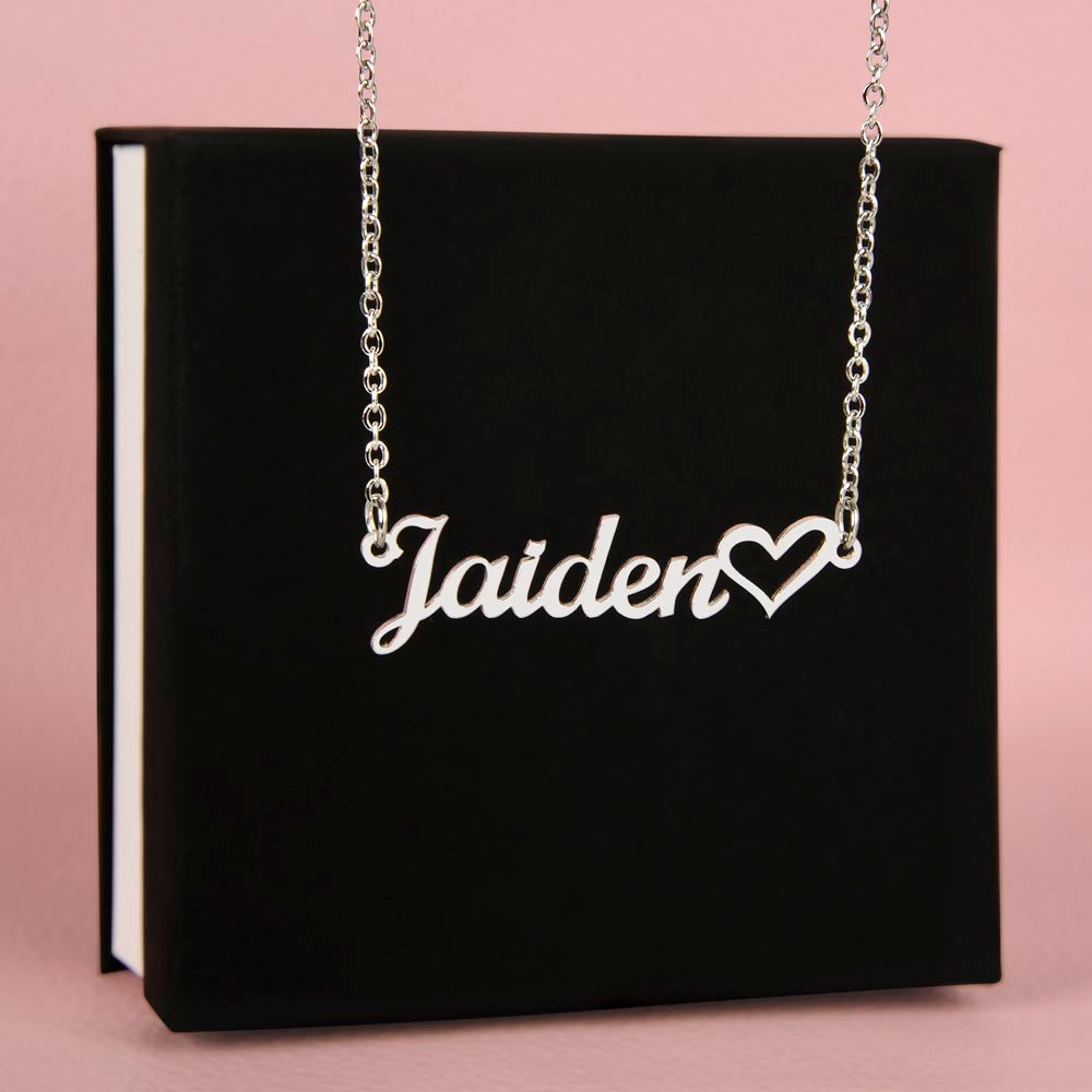 002 - TO DAUGHTER FROM MOM - NAME NECKLACE AND HEART CHARACTER