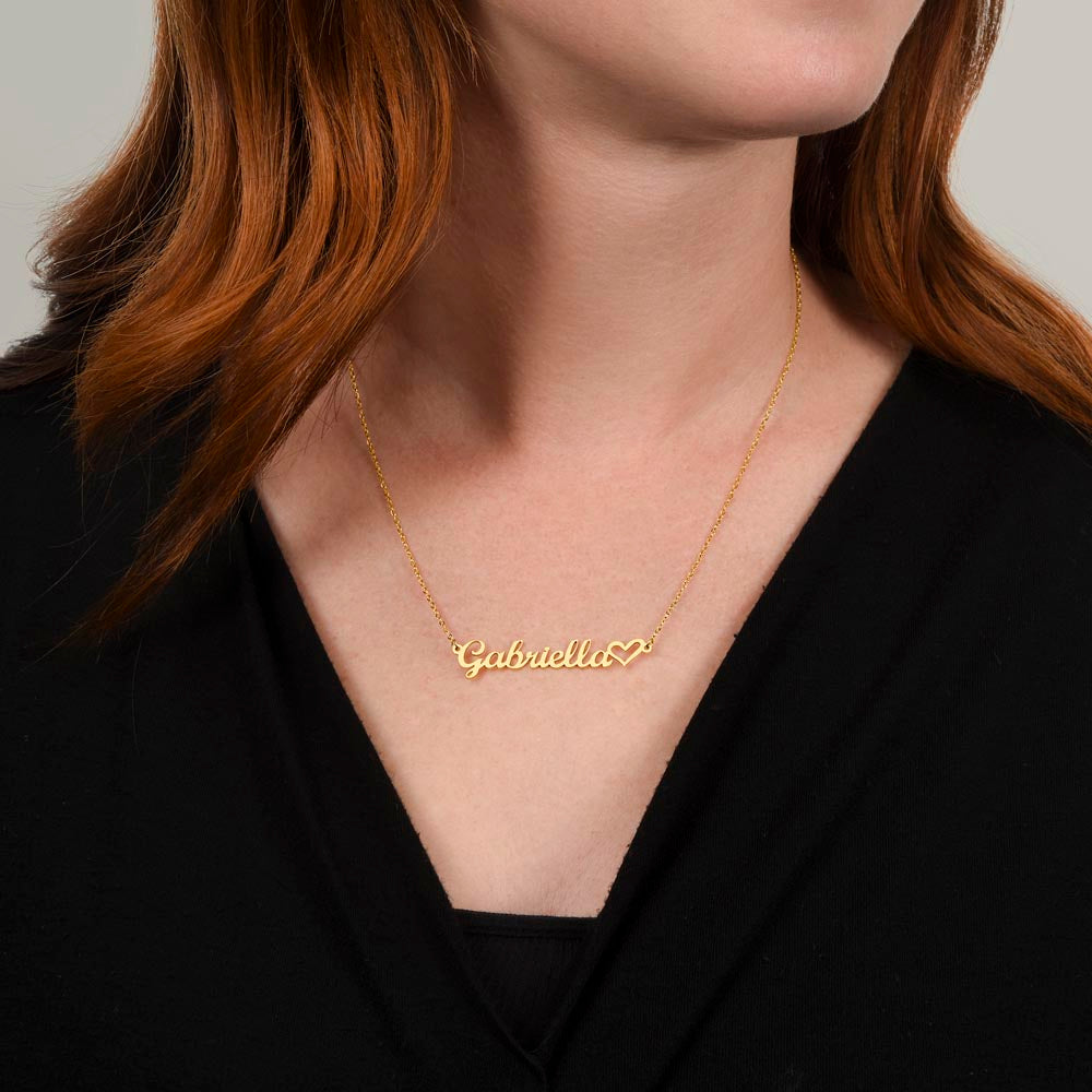 004 - TO DAUGHTER FROM MOM - NAME NECKLACE AND HEART CHARACTER