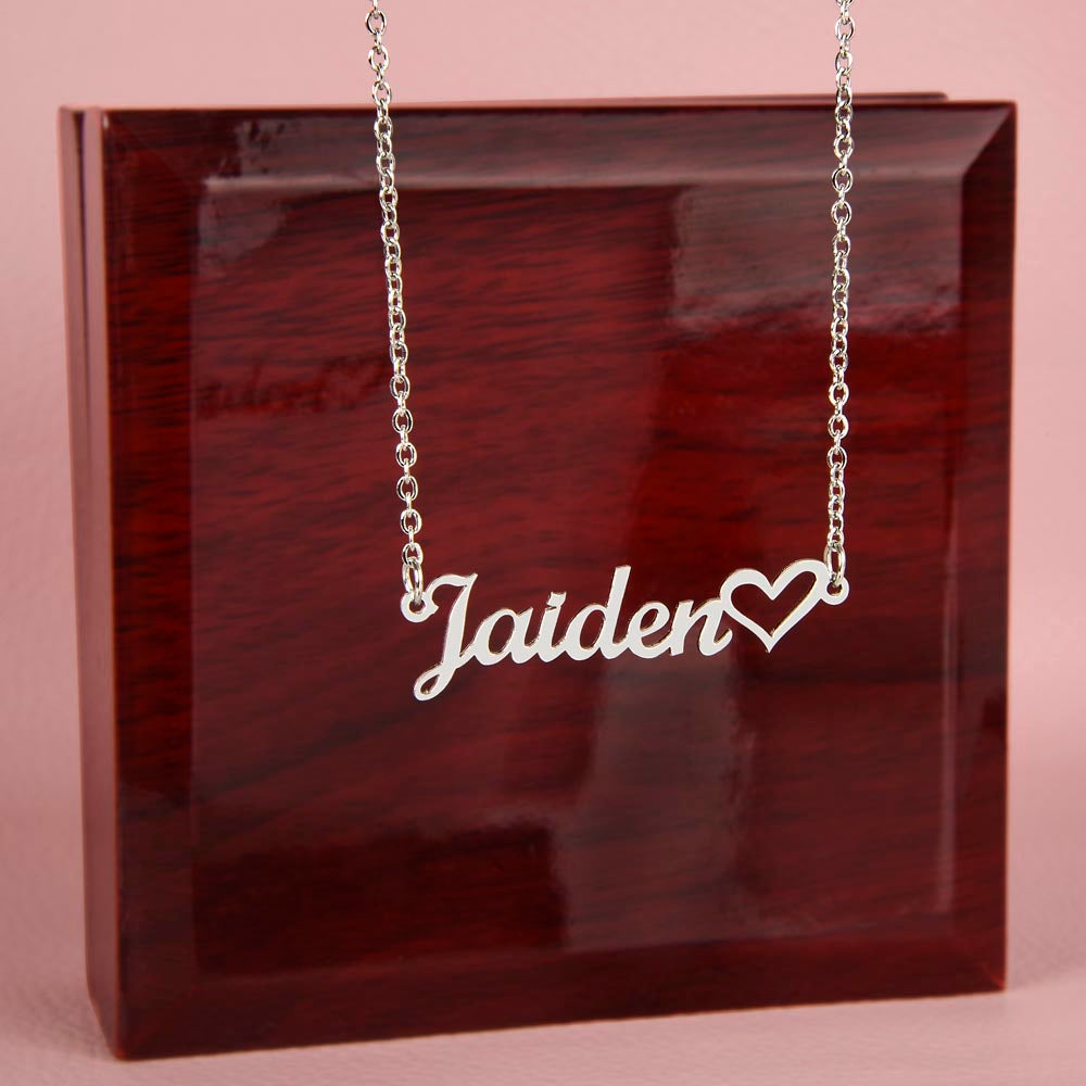 002 - TO DAUGHTER FROM MOM - NAME NECKLACE AND HEART CHARACTER