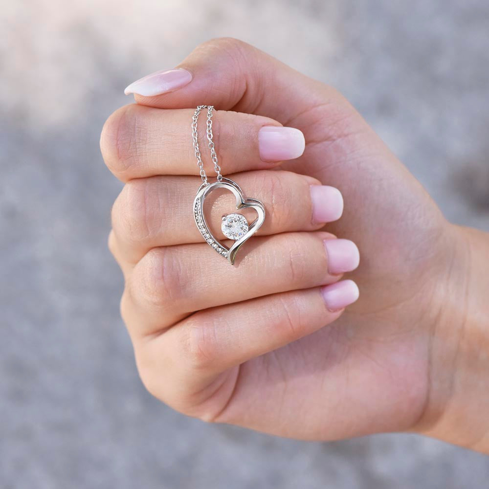 004 - TO DAUGHTER FROM MOM - FOREVER LOVE NECKLACE