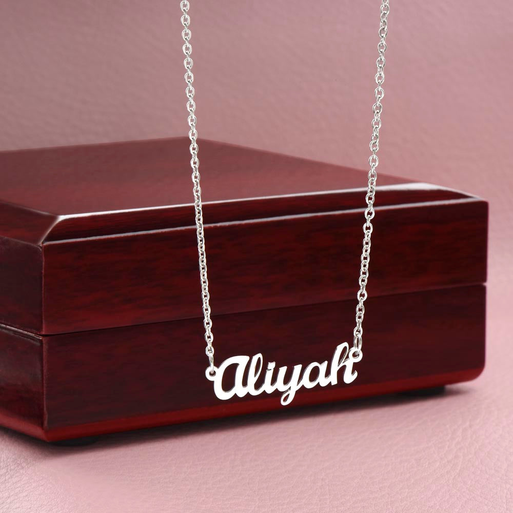 001 - TO DAUGHTER FROM DAD - CUSTOM NAME NECKLACE